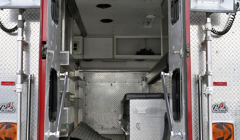 SOLD SOLD SOLD 1991 International Medium Duty Walk-In Rescue full