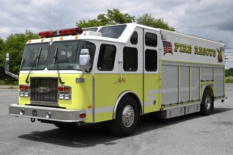 1998 Non Walk-In Heavy Rescue with Cascade