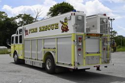 SOLD SOLD SOLD 1998 E-One Non Walk-In Heavy Rescue with Cascade full