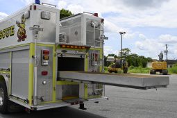 SOLD SOLD SOLD 1998 E-One Non Walk-In Heavy Rescue with Cascade full