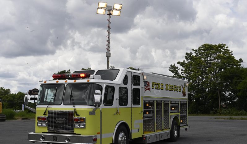 SOLD SOLD SOLD 1998 E-One Non Walk-In Heavy Rescue with Cascade full