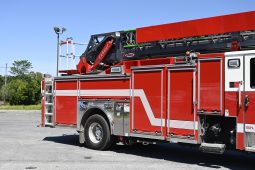 SOLD SOLD SOLD  2018 Pierce Enforcer 107′ Aerial Quint 1500/500 full