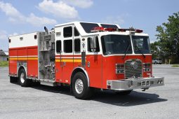 2005 KME 2000/750 Rescue Pumper with Light Tower full