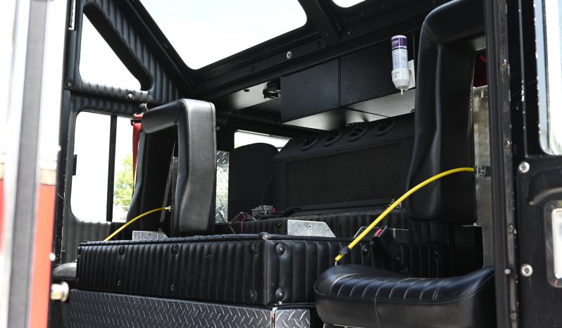 2005 KME 2000/750 Rescue Pumper with Light Tower full