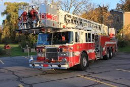 sold sold 1993 Pierce 100′ Aerial Platform With Pump full