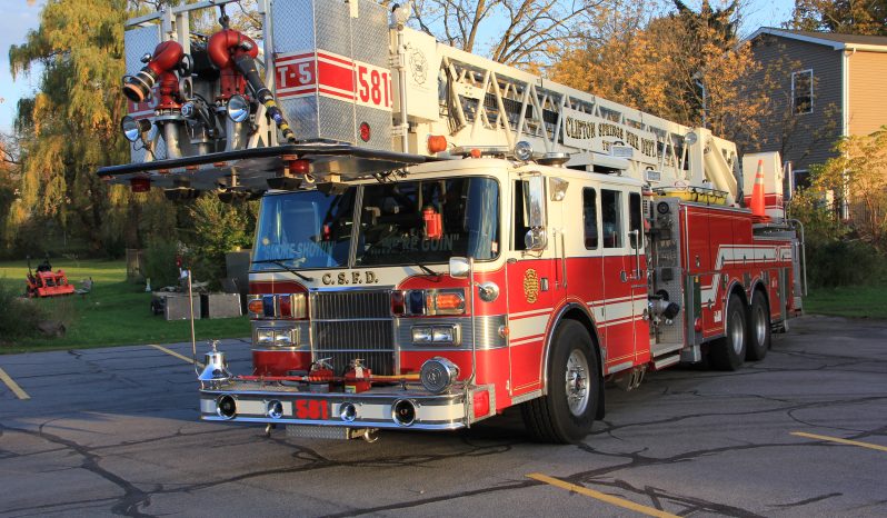 sold sold 1993 Pierce 100′ Aerial Platform With Pump full