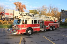 sold sold 1993 Pierce 100′ Aerial Platform With Pump