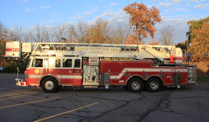 sold sold 1993 Pierce 100′ Aerial Platform With Pump full