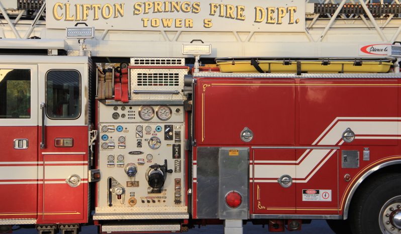 sold sold 1993 Pierce 100′ Aerial Platform With Pump full