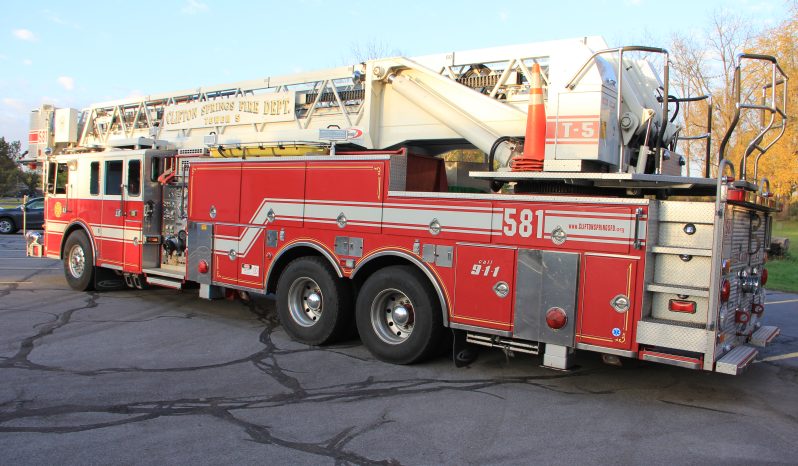 sold sold 1993 Pierce 100′ Aerial Platform With Pump full