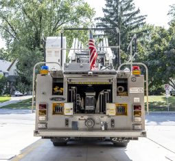 SOLD SOLD SOLD 2002 Pierce 105′  Aerial Quint full