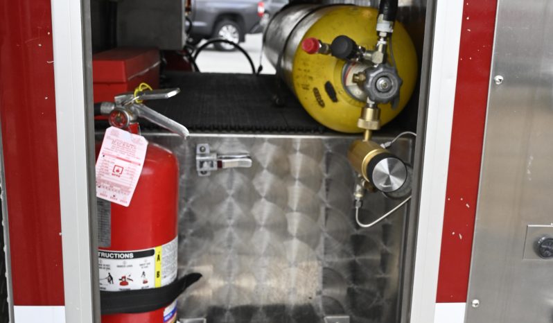 SOLD SOLD SOLD 1998 HME/New Lexington 1750/1250 Rural Pumper full