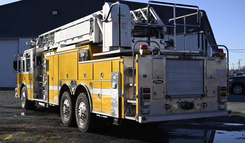 SOLD SOLD SOLD 2002 Pierce 105′  Aerial Quint full