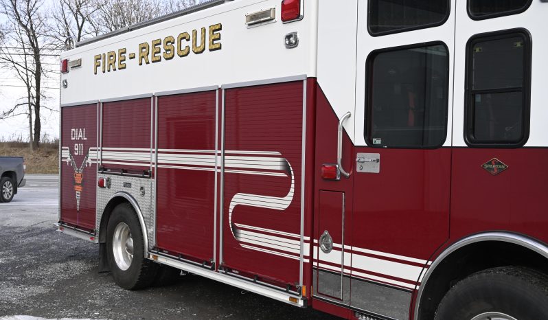 SOLD SOLD SOLD 2006 Spartan Marion Walk Around Rescue with Cascade full