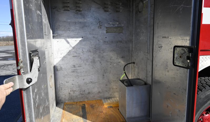 SOLD SOLD 1997 Ford/E-One Walk in Rescue with Cascade full