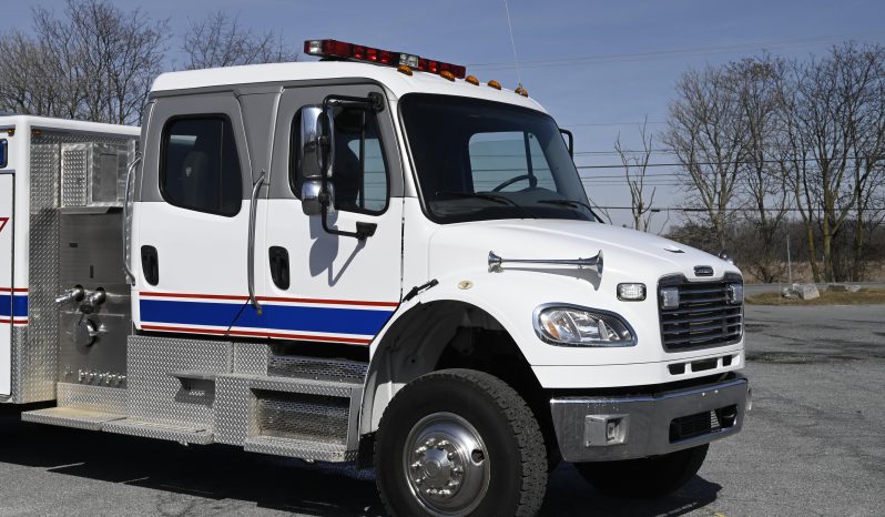 2010 Freightliner/EVI 4×4 Rescue Pumper 1000/630 full