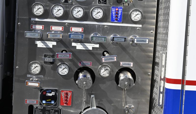 2010 Freightliner/EVI 4×4 Rescue Pumper 1000/630 full