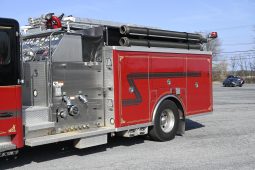 SOLD SOLD SOLD 2004 ALF 1500/1000 Rural Pumper with light tower full