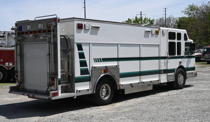 SOLD SOLD SOLD 2004 Spartan Saulsbury STAINLESS STEEL Walk Around Rescue with light tower full