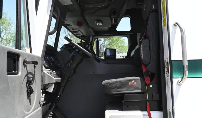 SOLD SOLD SOLD 2004 Spartan Saulsbury STAINLESS STEEL Walk Around Rescue with light tower full