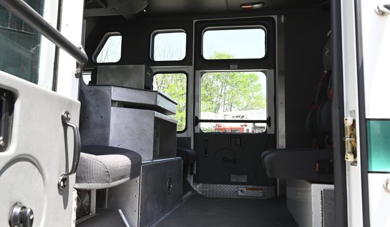 SOLD SOLD SOLD 2004 Spartan Saulsbury STAINLESS STEEL Walk Around Rescue with light tower full