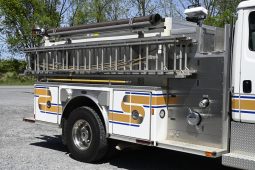 SOLD SOLD SOLD 2002 Freightliner/E-One 1250/1000 Rural pumper full