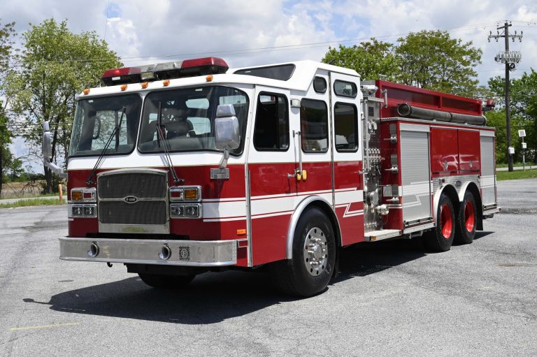 2004 2000/2500 Pumper Tanker