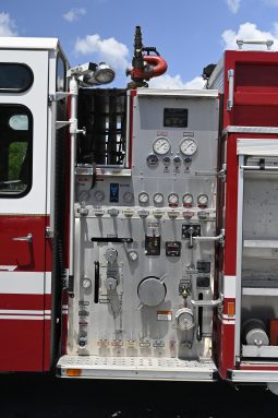 SOLD SOLD SOLD 2004 E-One 2000/2500 Pumper Tanker full