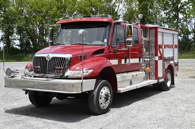 2008 E-One 4×4 Attack Pumper 1000/500
