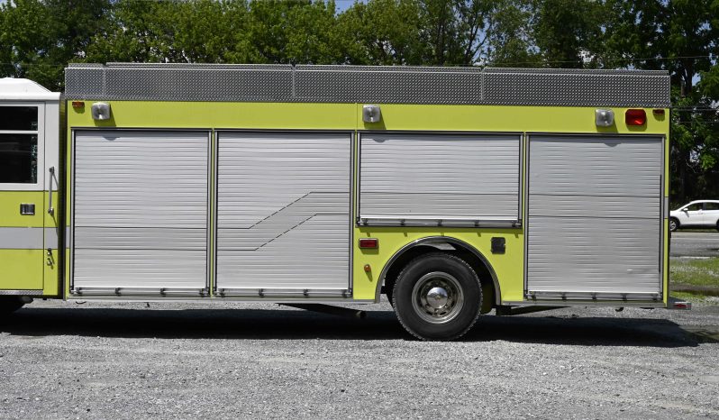 2001 Pierce Non Walk-In Heavy Rescue full