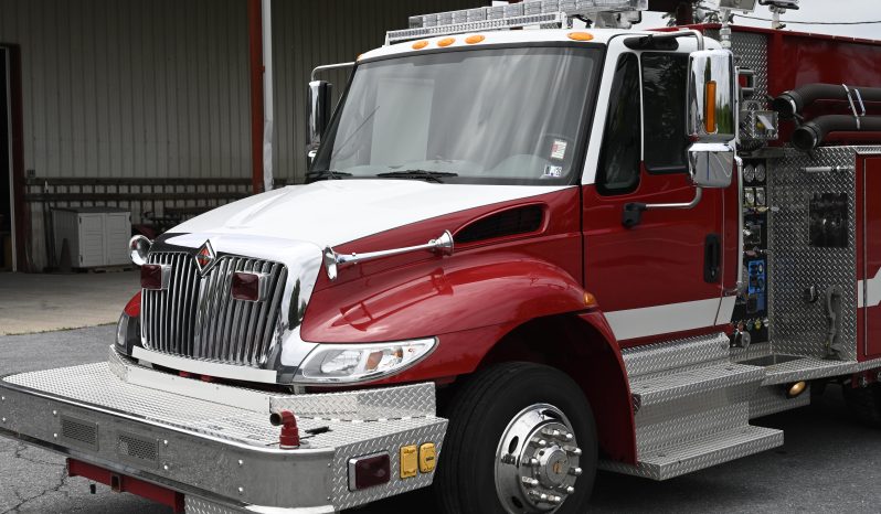 2002 International/Pierce Midi Pumper 500/500 full