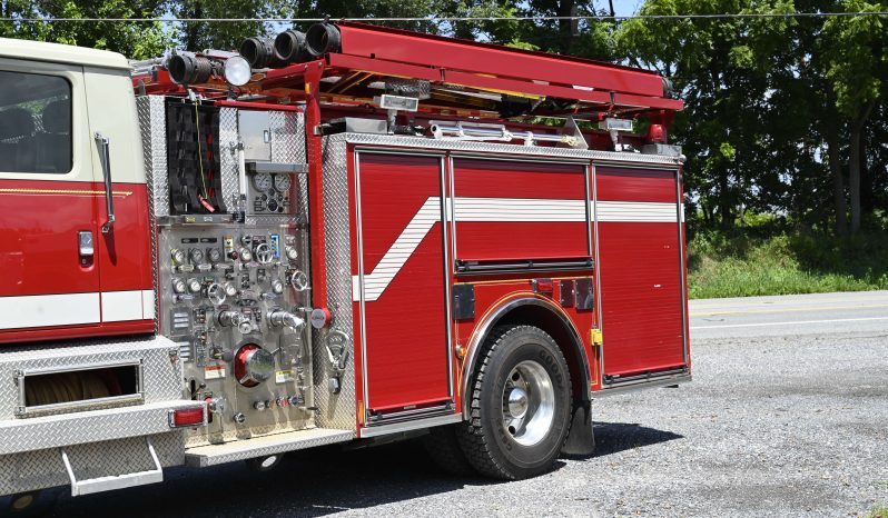 SOLD SOLD SOLD 2001 International/Pierce 4×4 Attack Pumper 1500/800 with Rescue tools full