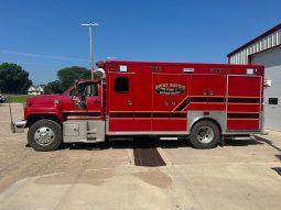 *SOLD SOLD SOLD* 1999 Chevrolet/Marque Walk in Rescue with Cascade full