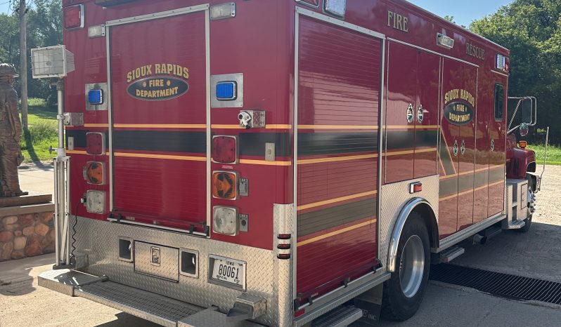 *SOLD SOLD SOLD* 1999 Chevrolet/Marque Walk in Rescue with Cascade full