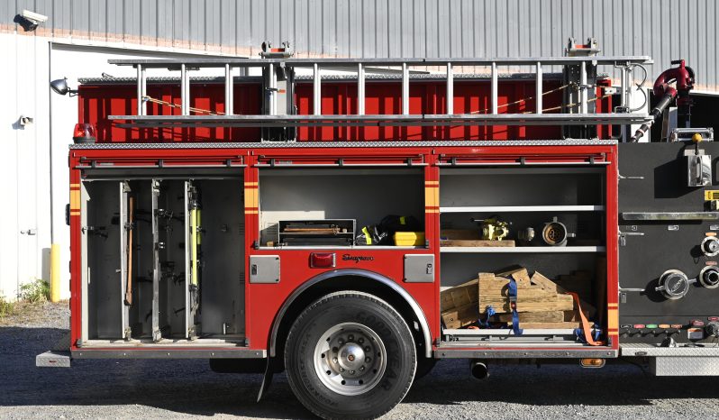 SOLD SOLD SOLD 2005 Seagrave 1750/750 Rescue Pumper with light tower and tools full