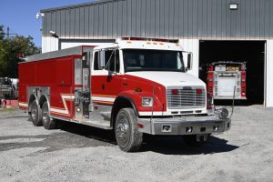 2003 Freightliner 500/3000 Tanker