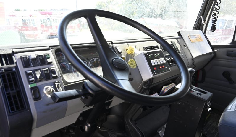 2003 Freightliner 500/3000 Tanker full