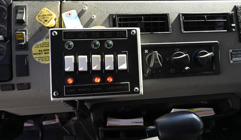 2003 Freightliner 500/3000 Tanker full