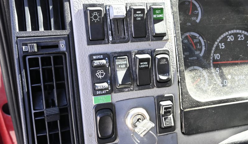 2003 Freightliner 500/3000 Tanker full