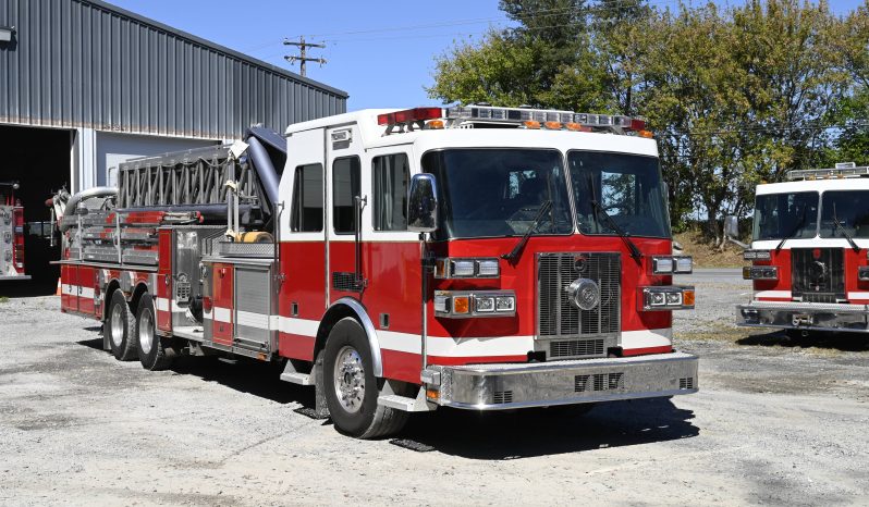 2001 Sutphen 95′ Midmount Platform with Pump full