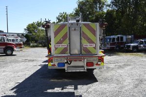 2001 Sutphen 95′ Midmount Platform with Pump