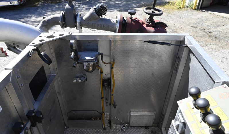 2001 Sutphen 95′ Midmount Platform with Pump full