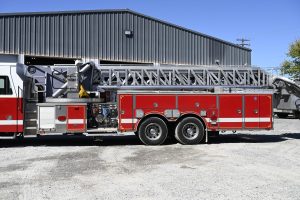 2001 Sutphen 95′ Midmount Platform with Pump