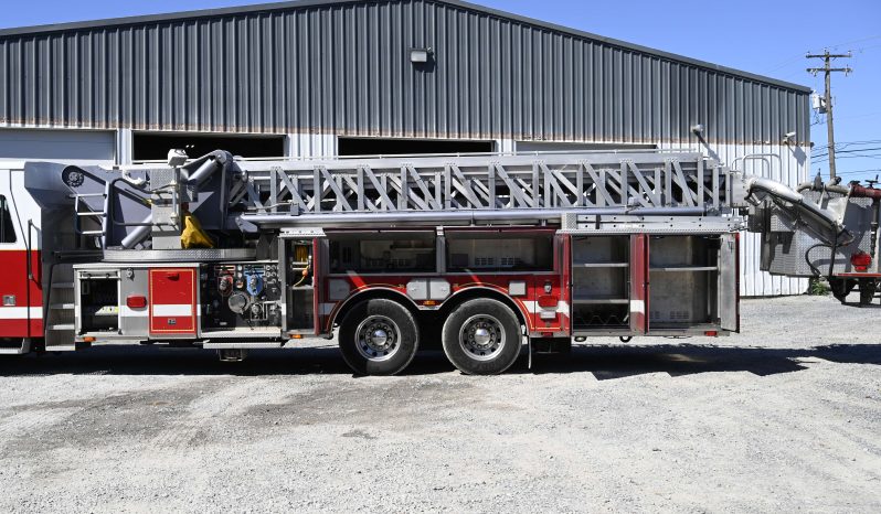 2001 Sutphen 95′ Midmount Platform with Pump full