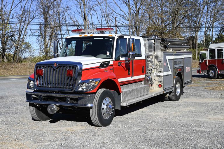2010 1250/1500 Pumper Tanker with Light tower