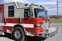 SOLD SOLD SOLD 2006 Pierce Walk Around Rescue with light tower and Cascade full