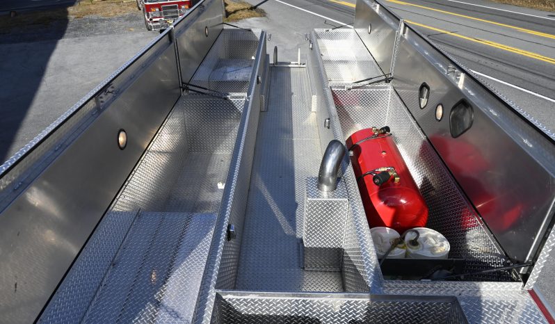 SOLD SOLD SOLD 2006 Pierce Walk Around Rescue with light tower and Cascade full