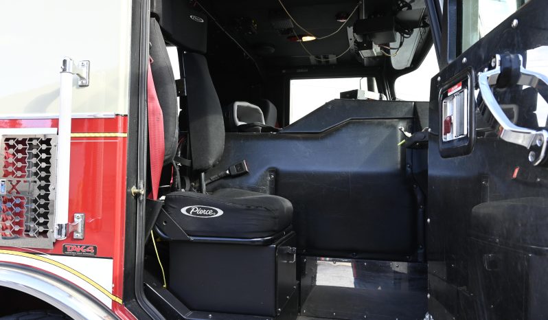 SOLD SOLD SOLD 2006 Pierce Walk Around Rescue with light tower and Cascade full