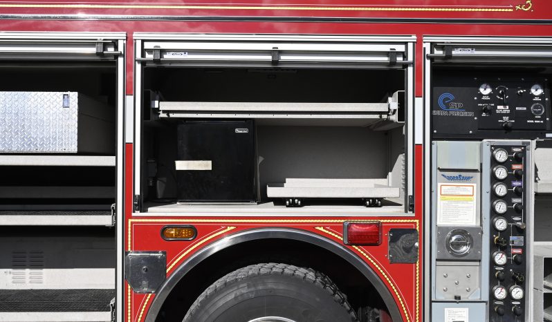 SOLD SOLD SOLD 2006 Pierce Walk Around Rescue with light tower and Cascade full