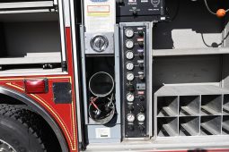 SOLD SOLD SOLD 2006 Pierce Walk Around Rescue with light tower and Cascade full